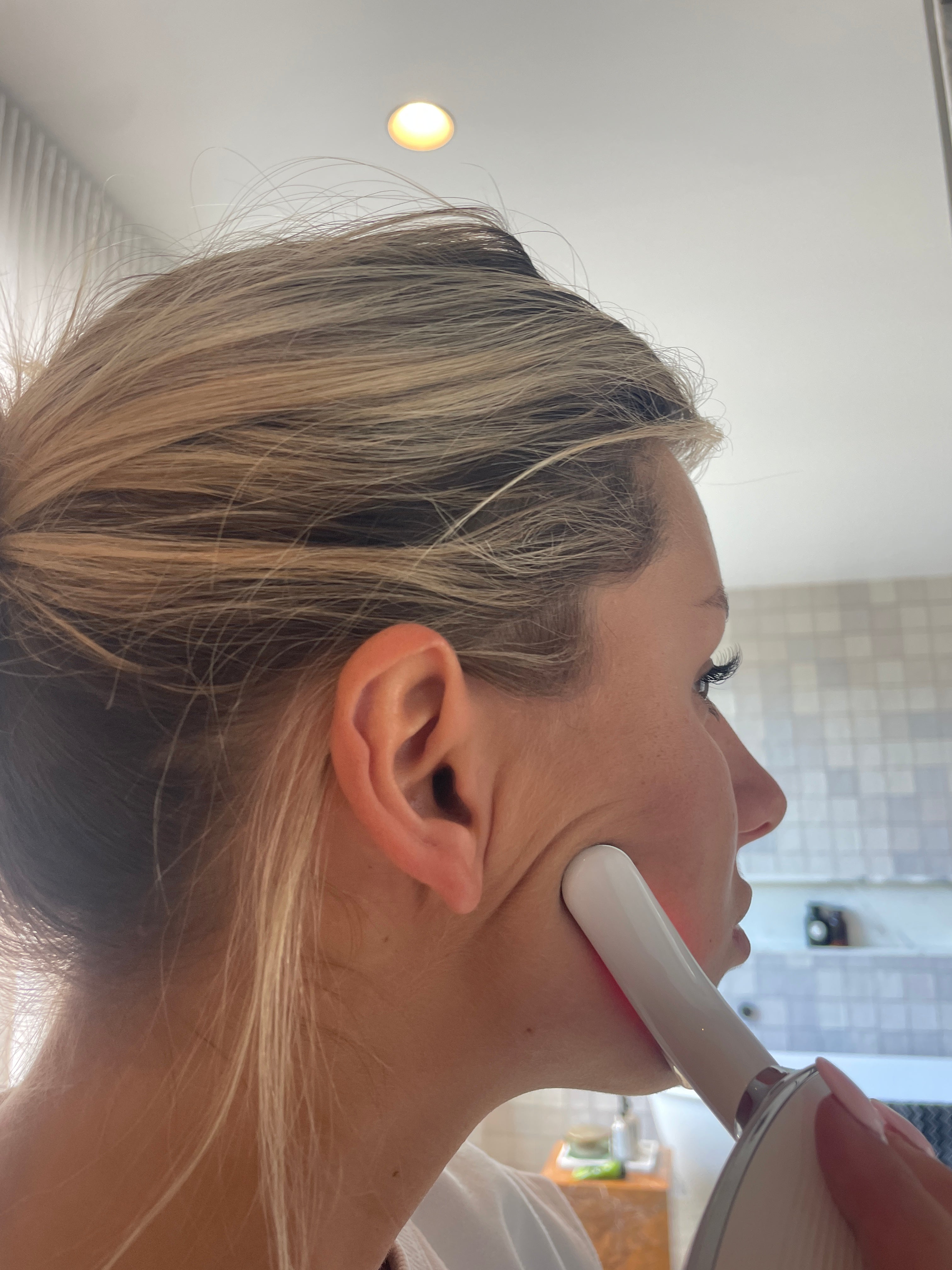 Curved Red Light Therapy EMS Face Wand